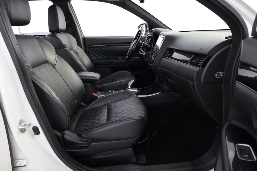 Mitsubishi Outlander vaihtoauto