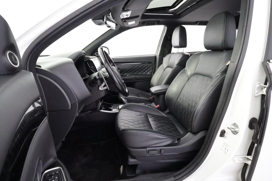 Mitsubishi Outlander vaihtoauto