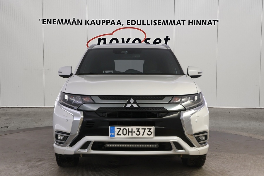 Mitsubishi Outlander PHEV vaihtoauto