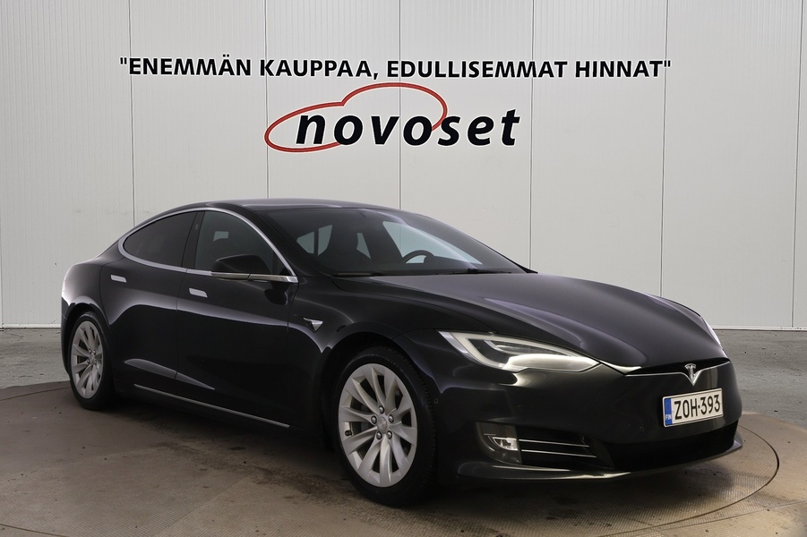 Tesla Model S vaihtoauto