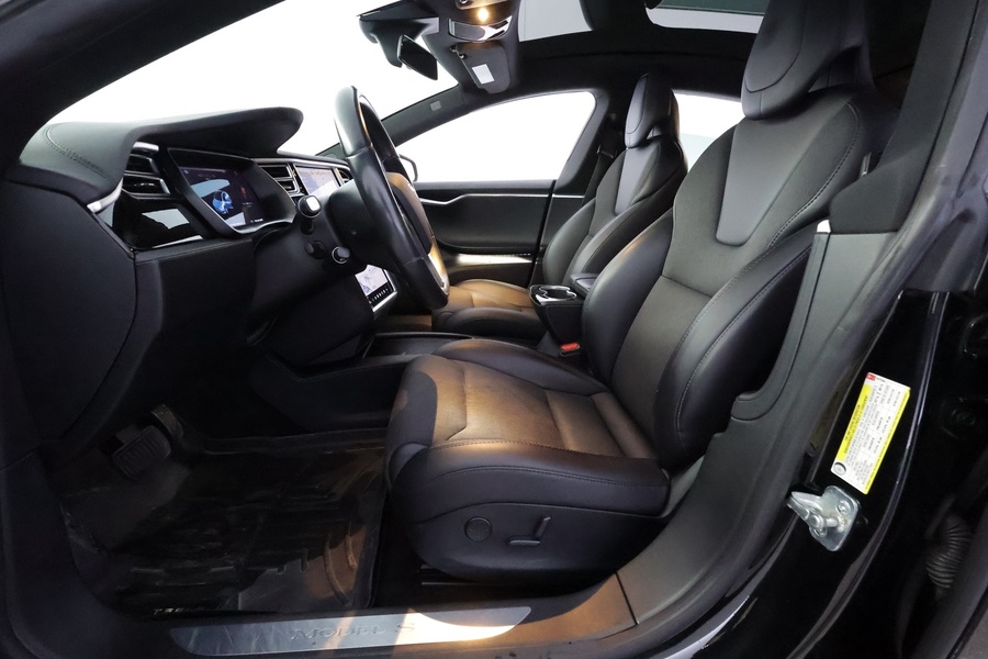 Tesla Model S vaihtoauto