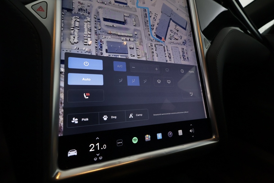 Tesla Model S vaihtoauto