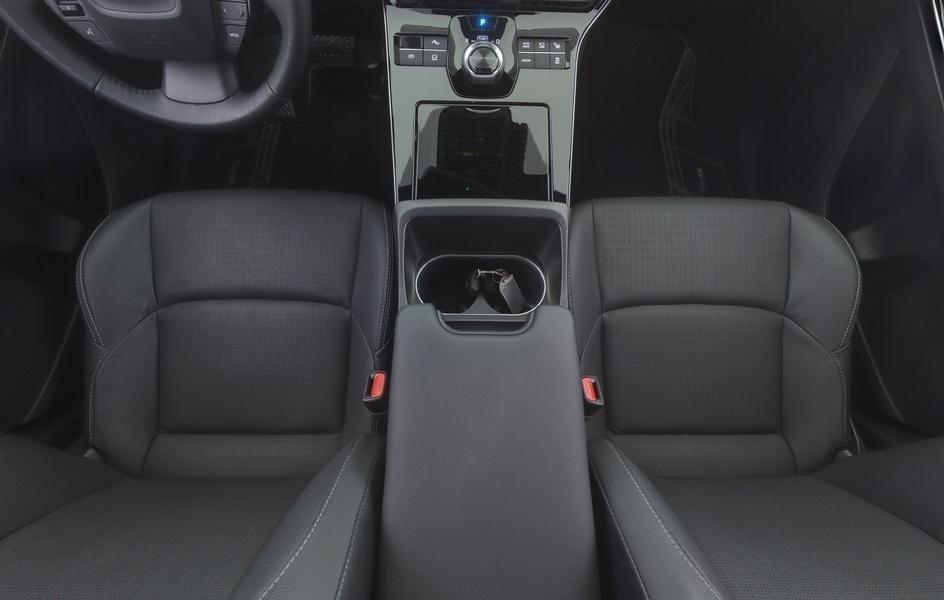 Toyota bZ4X vaihtoauto