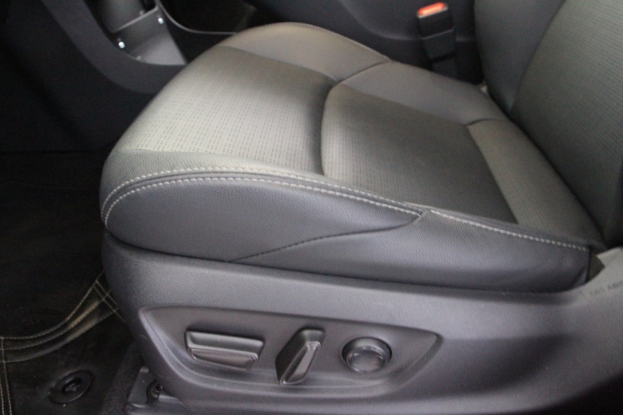 Toyota bZ4X vaihtoauto