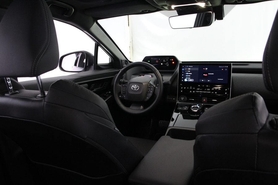 Toyota bZ4X vaihtoauto