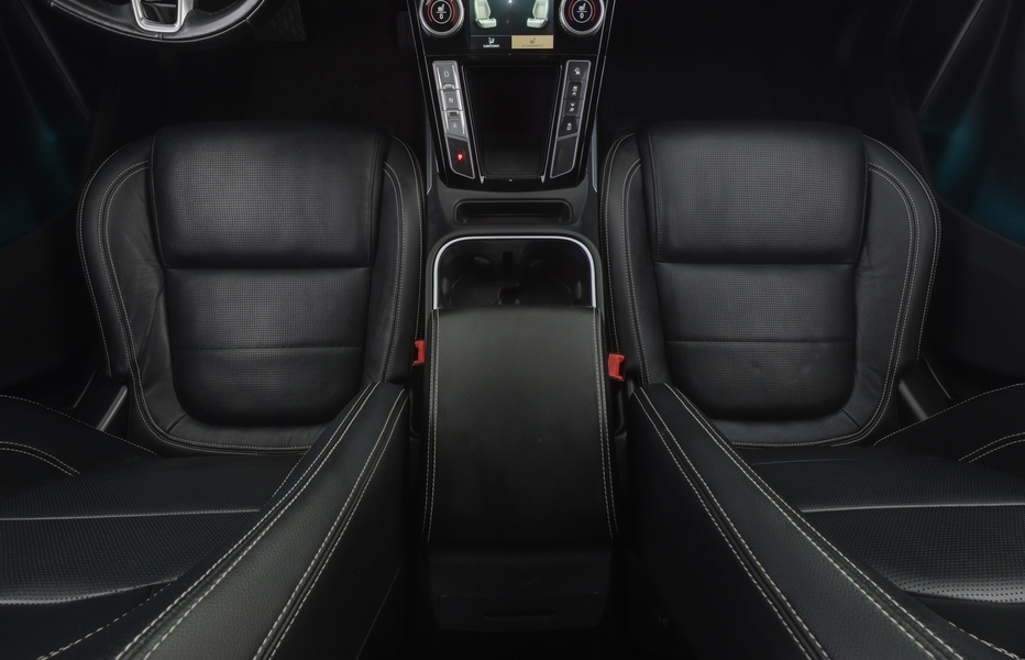 Jaguar I-PACE vaihtoauto