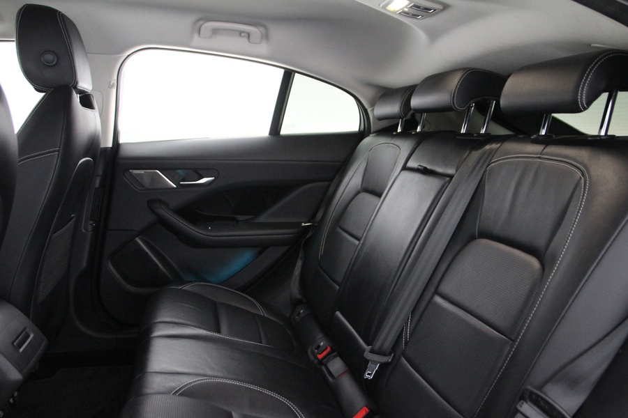 Jaguar I-PACE vaihtoauto