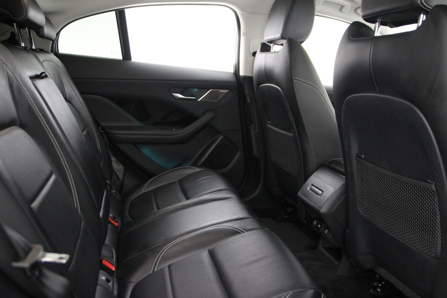 Jaguar I-PACE vaihtoauto