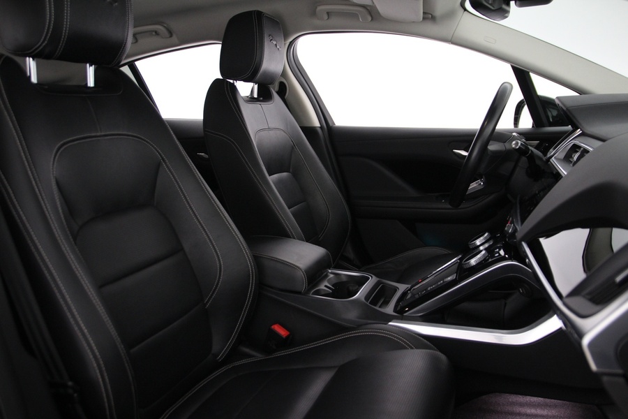 Jaguar I-PACE vaihtoauto