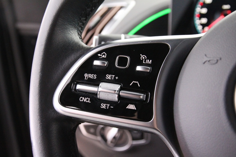 Mercedes-Benz EQC vaihtoauto