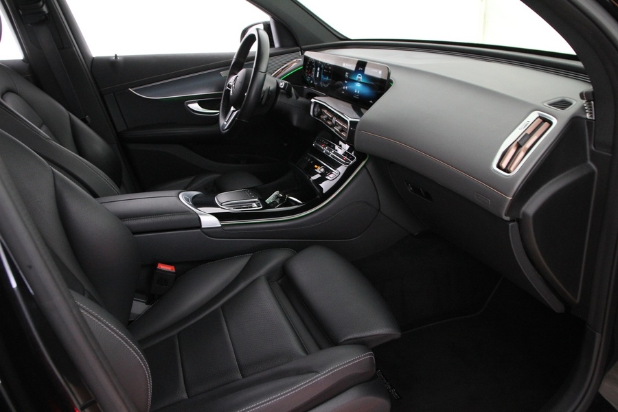 Mercedes-Benz EQC vaihtoauto
