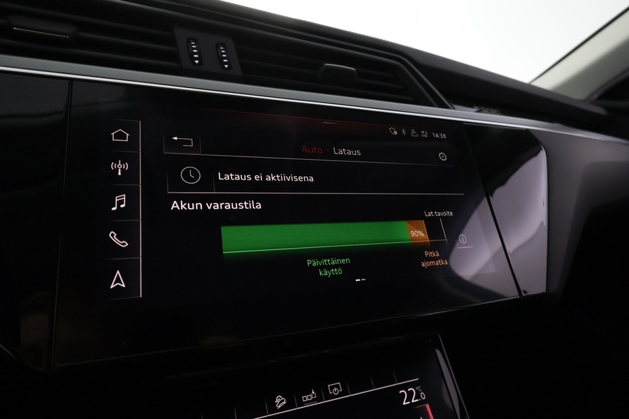 Audi e-tron vaihtoauto