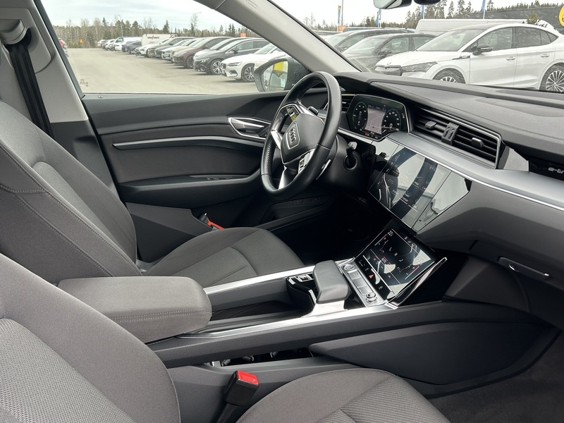 Audi e-tron vaihtoauto