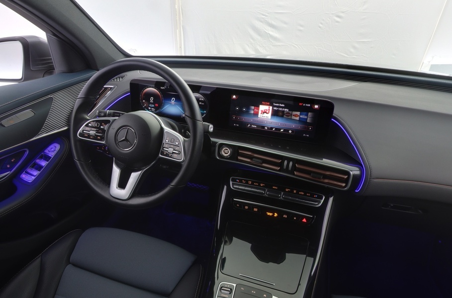 Mercedes-Benz EQC vaihtoauto