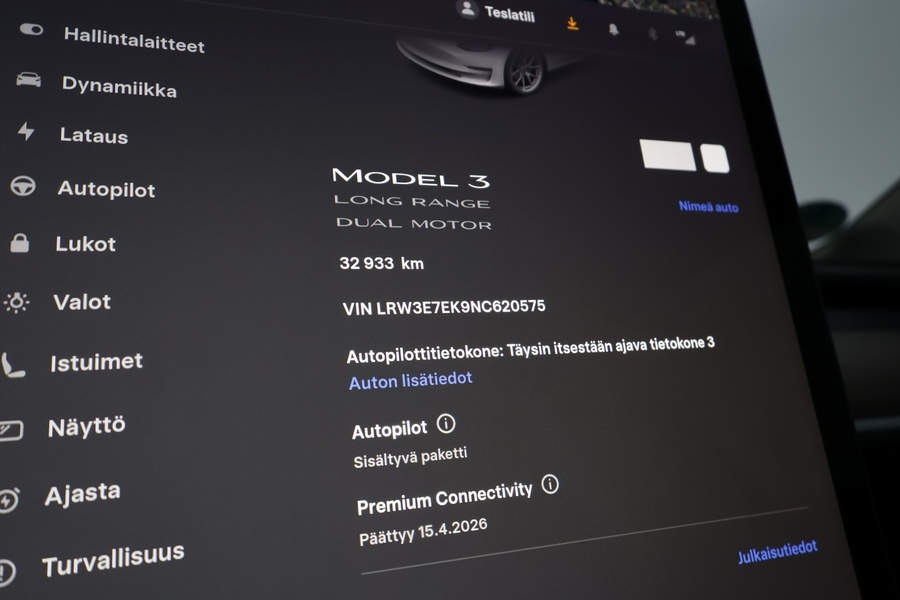 Tesla Model 3 vaihtoauto