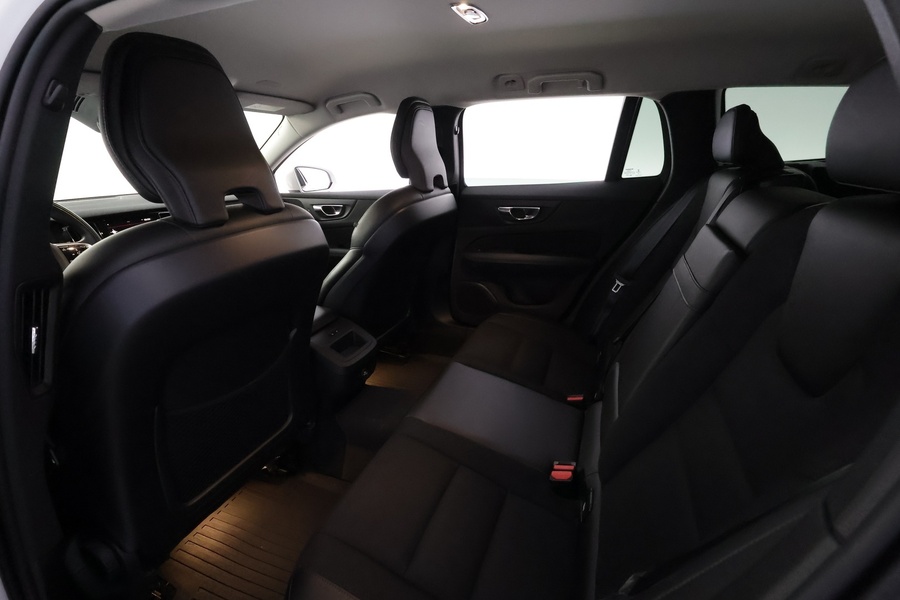 Volvo V60 Cross Country vaihtoauto