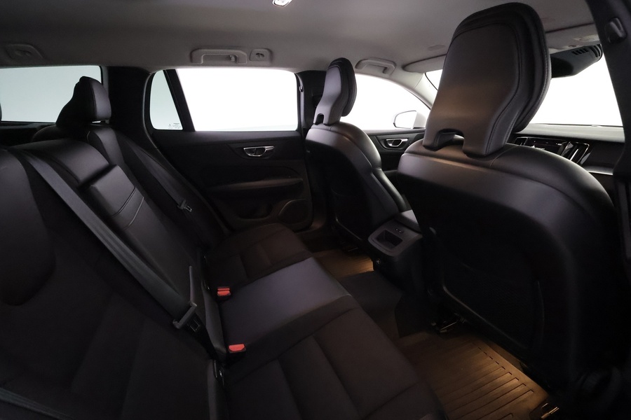 Volvo V60 Cross Country vaihtoauto