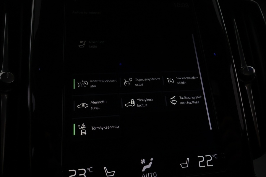 Volvo V60 Cross Country vaihtoauto