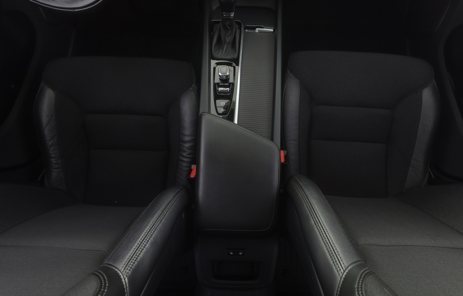 Volvo V60 Cross Country vaihtoauto