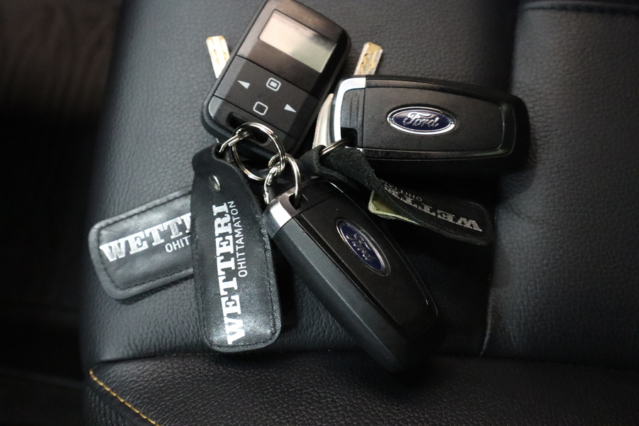 Ford Ranger vaihtoauto