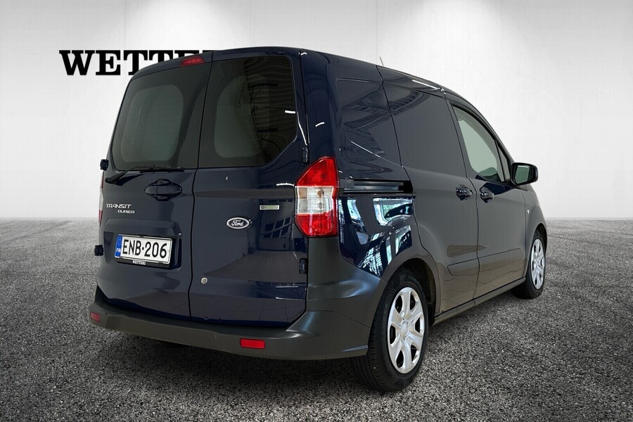 Ford Transit Courier vaihtoauto