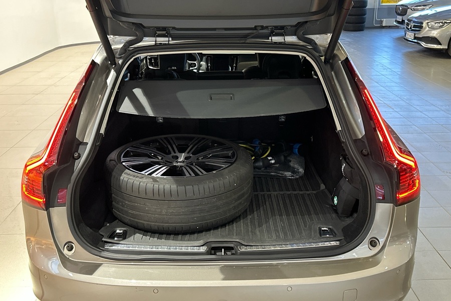 Volvo V90 vaihtoauto