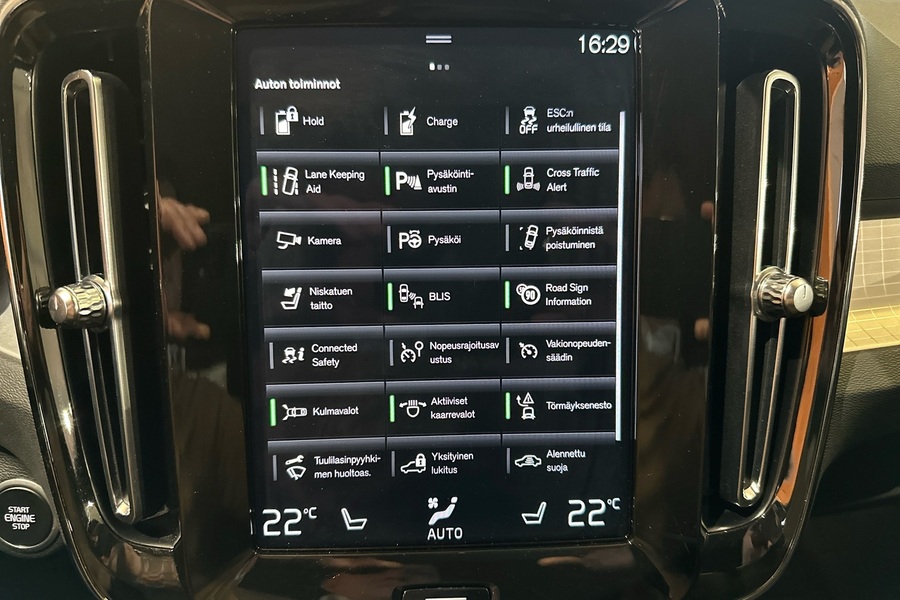 Volvo XC40 vaihtoauto