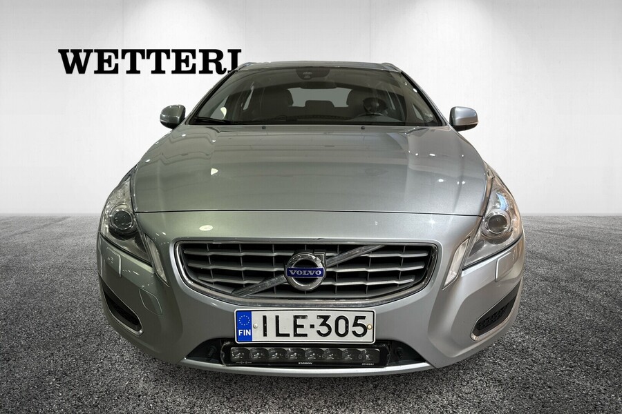 Volvo V60 vaihtoauto