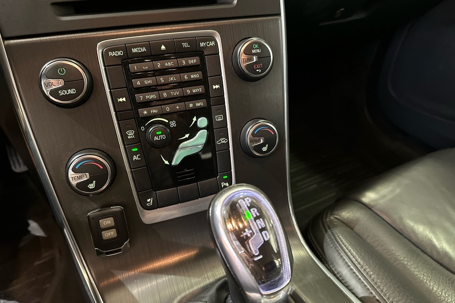 Volvo V60 vaihtoauto