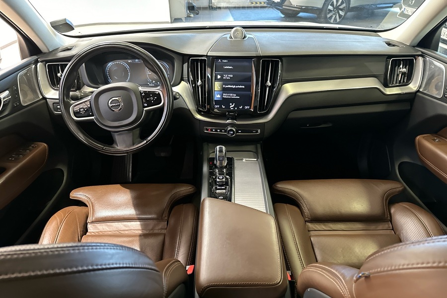 Volvo XC60 vaihtoauto