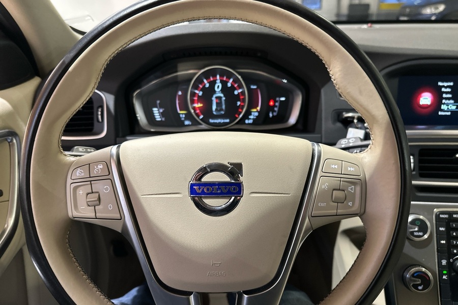 Volvo V60 vaihtoauto