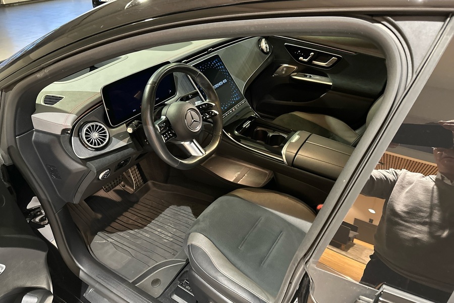 Mercedes-Benz EQE vaihtoauto