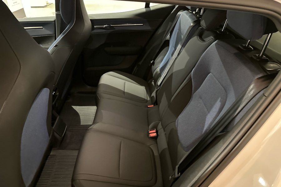 Volvo EX30 vaihtoauto