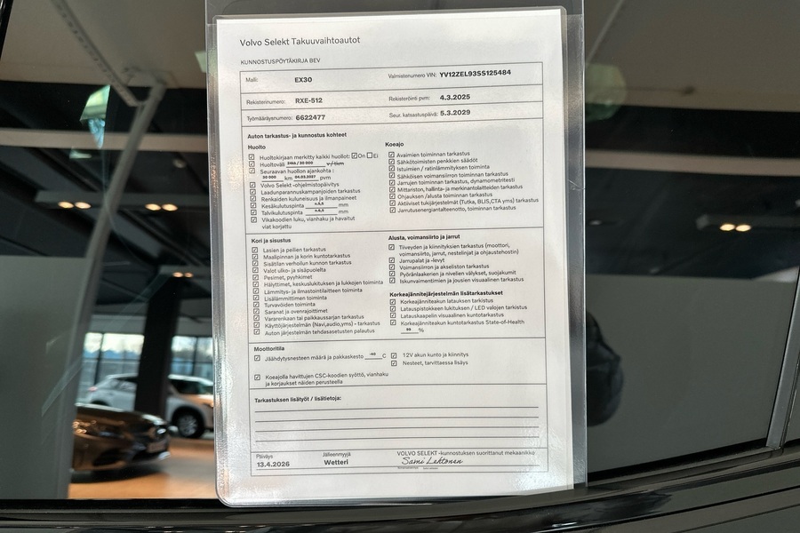 Volvo EX30 vaihtoauto