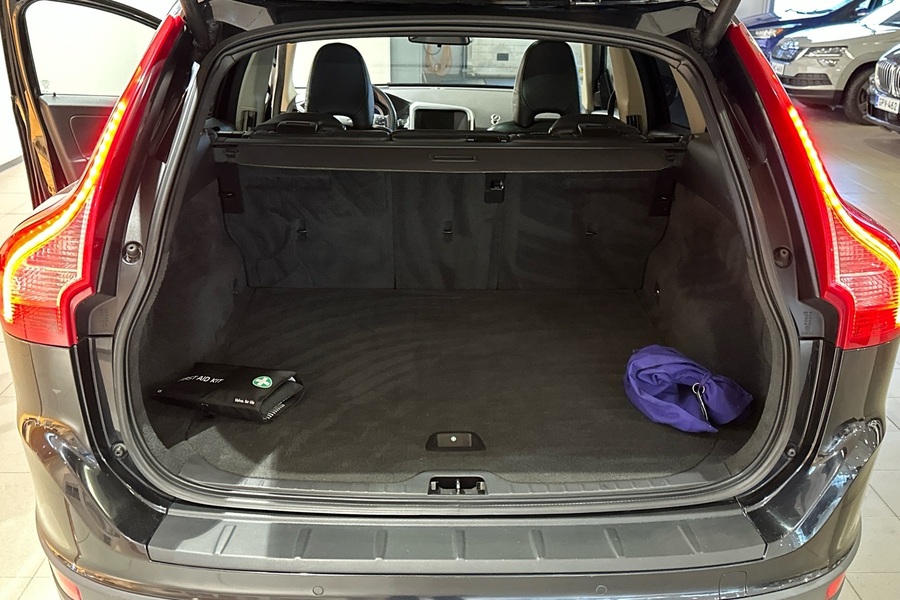 Volvo XC60 vaihtoauto