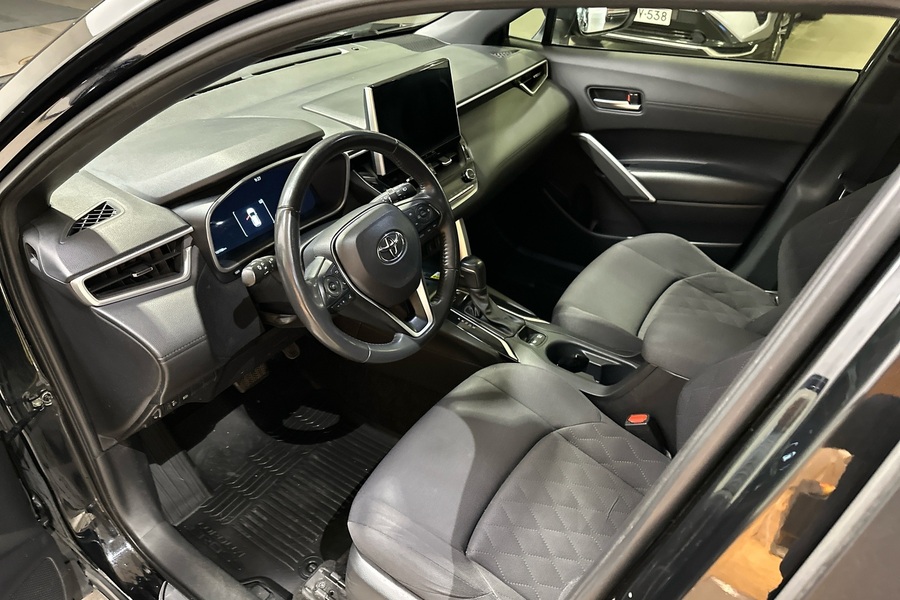 Toyota Corolla Cross vaihtoauto