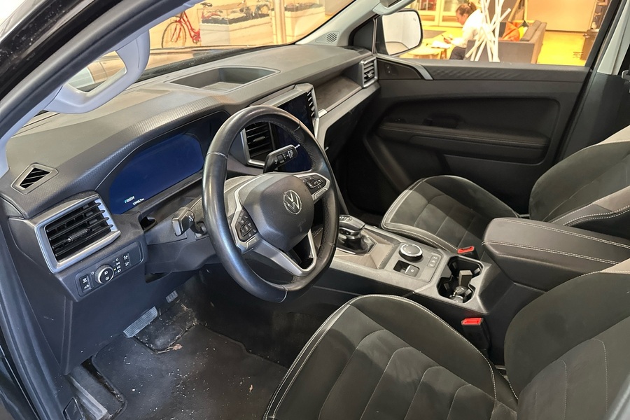 Volkswagen Amarok vaihtoauto