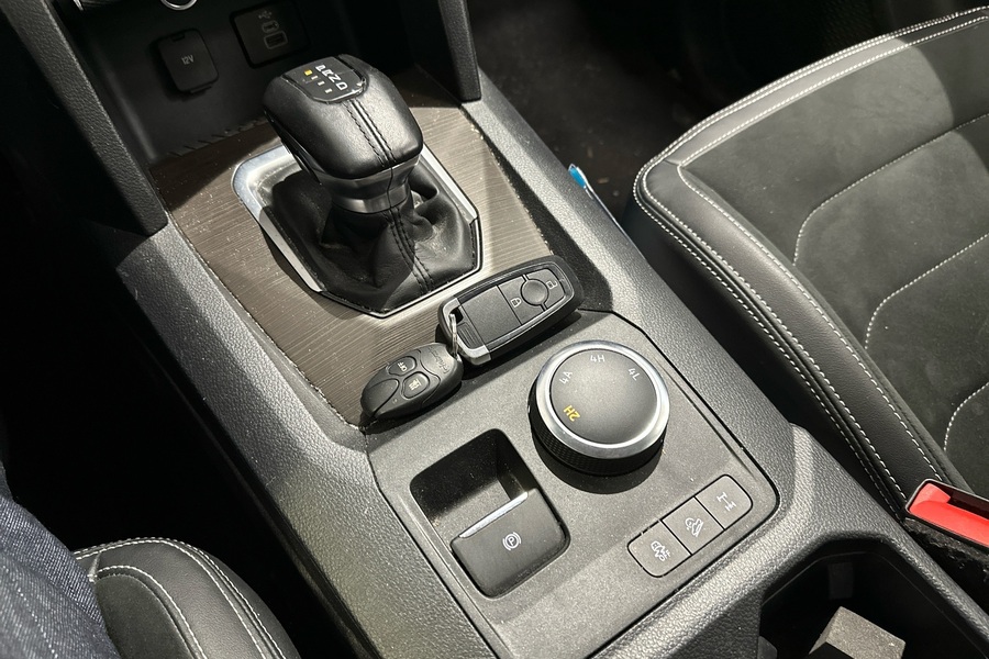 Volkswagen Amarok vaihtoauto