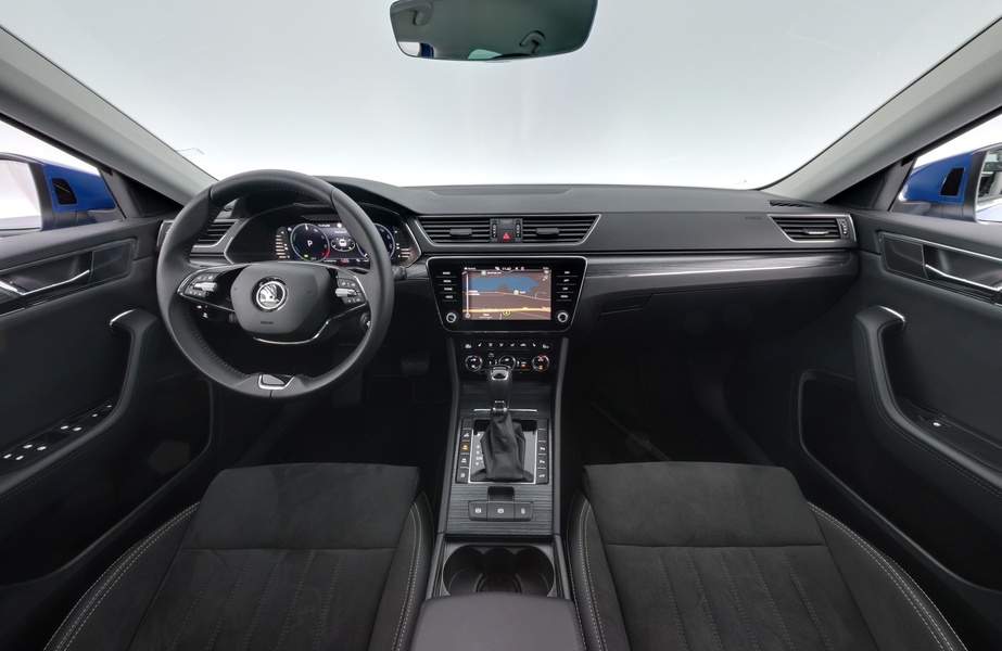 Skoda Superb vaihtoauto