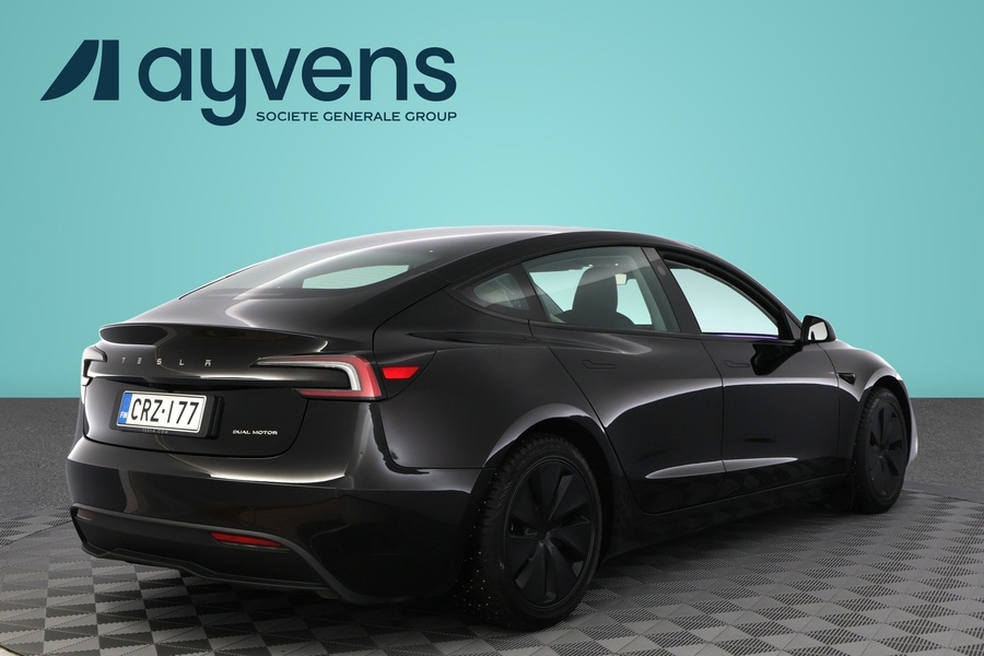 Tesla Model 3 vaihtoauto