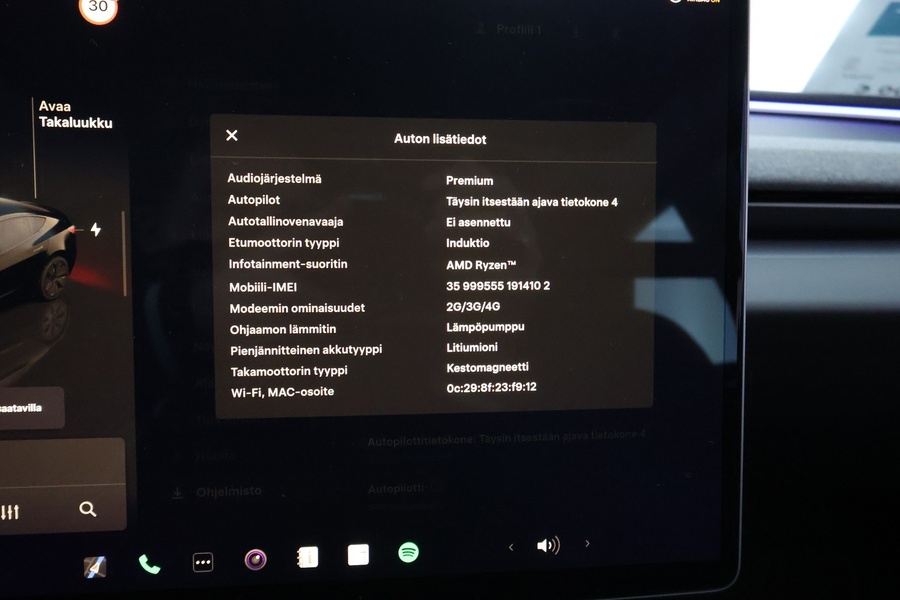 Tesla Model 3 vaihtoauto