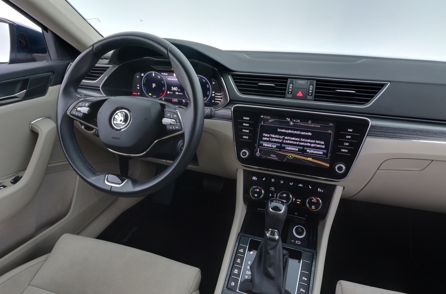 Skoda Superb vaihtoauto