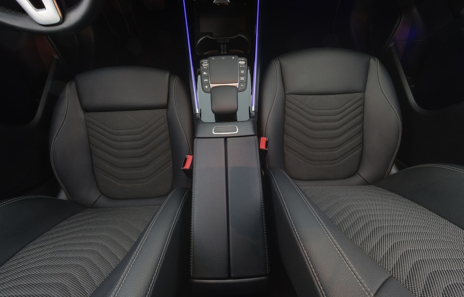 Mercedes-Benz EQA vaihtoauto