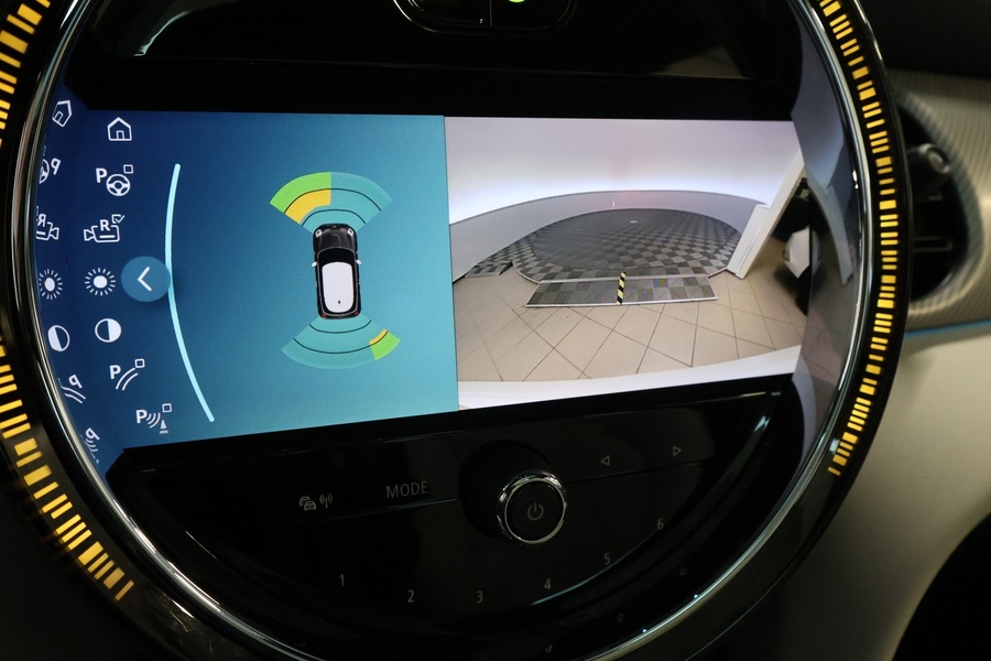 Mini Hatchback vaihtoauto