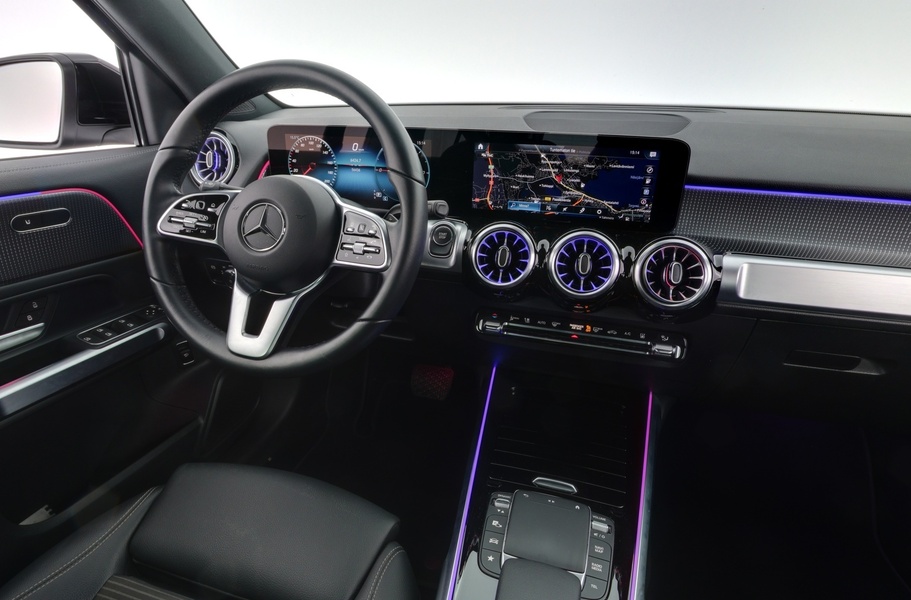 Mercedes-Benz EQB vaihtoauto