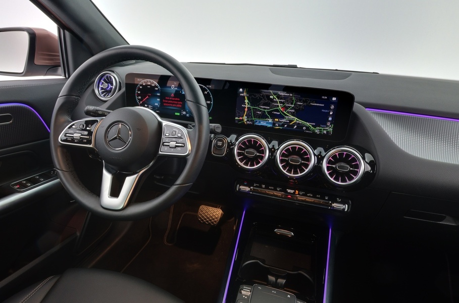 Mercedes-Benz EQA vaihtoauto