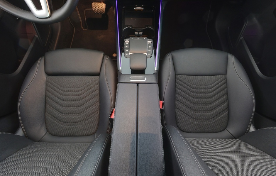 Mercedes-Benz EQA vaihtoauto