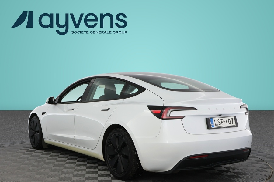 Tesla Model 3 vaihtoauto