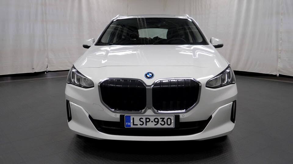 BMW 225 vaihtoauto