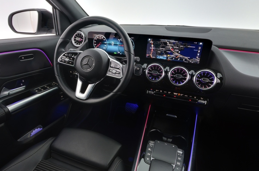 Mercedes-Benz EQA vaihtoauto